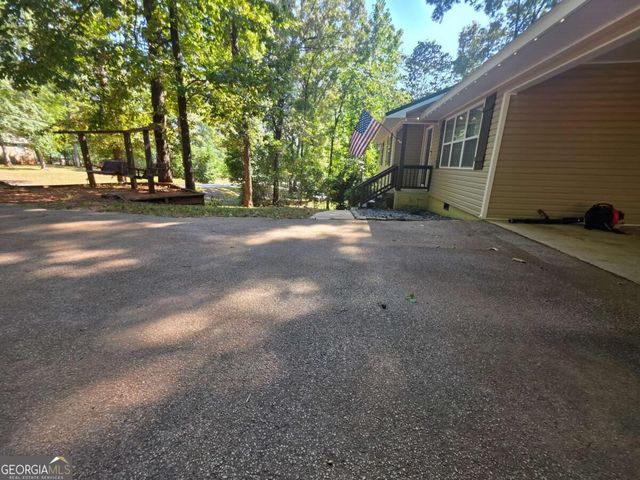105 Heatherbrook Drive, Lagrange, GA 30240