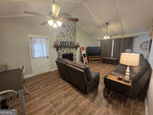 105 Heatherbrook Drive, Lagrange, GA 30240