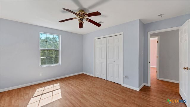 695 Fox Trotter Road, Seguin, TX 78155