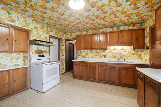 312 Cedar Street, Nashua, IA 50658