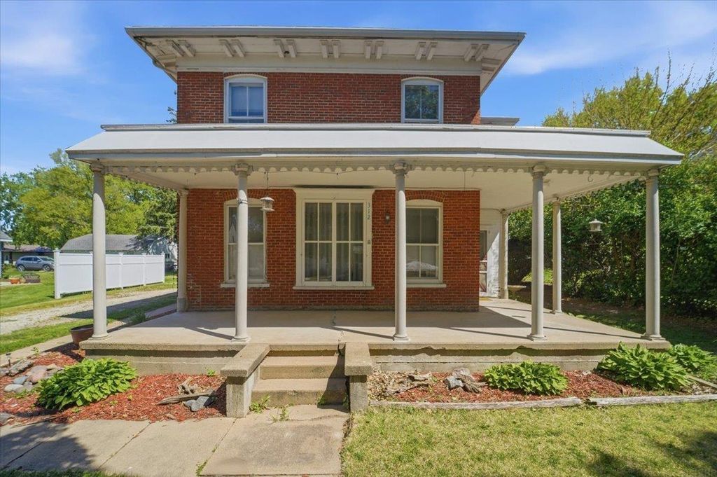 312 Cedar Street, Nashua, IA 50658