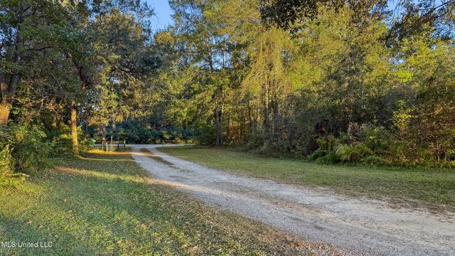 10305 Highway 57, Vancleave, MS 39565