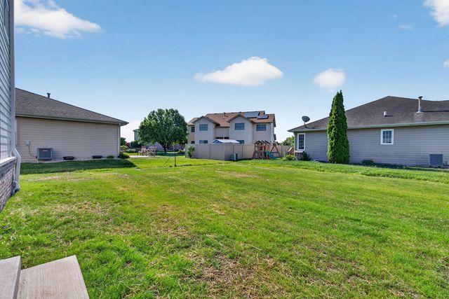 1963 Taller Road, Morris, IL 60450