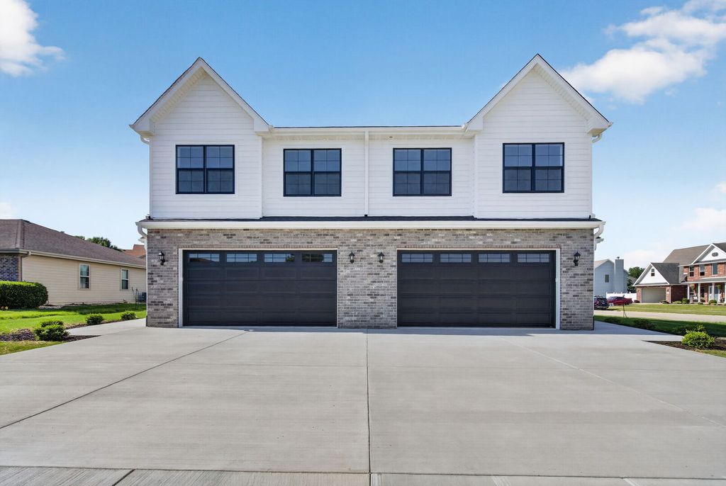 1963 Taller Road, Morris, IL 60450