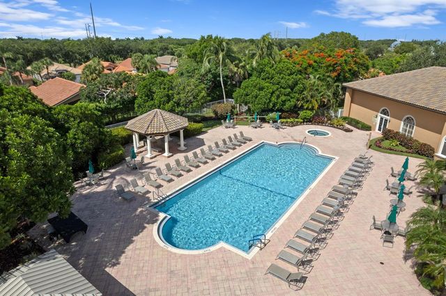 7818 Caprio Drive, Boynton Beach, FL 33472