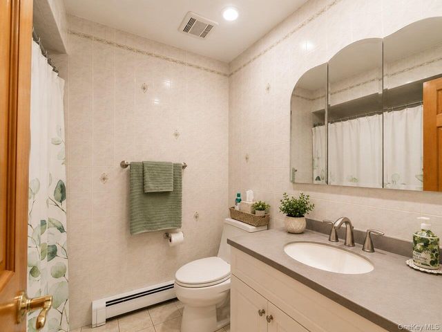 4 Shana Lane, Mahopac, NY 10541
