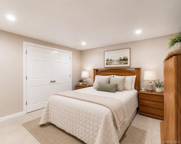 4 Shana Lane, Mahopac, NY 10541