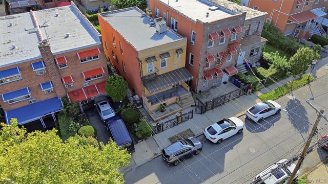 1038 E 224th Street, Bronx, NY 10466