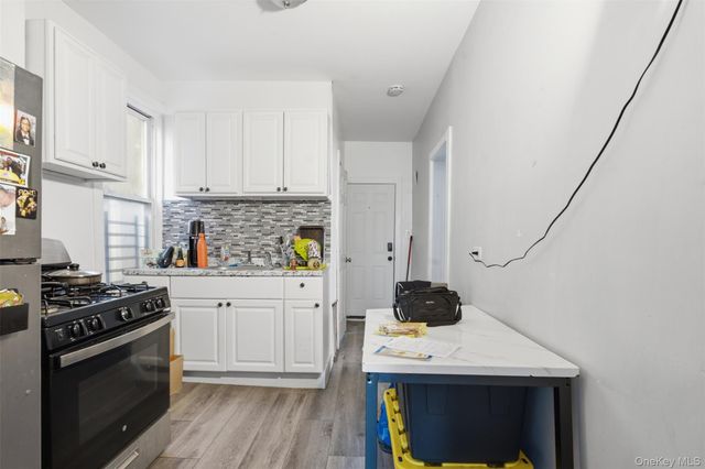 1038 E 224th Street, Bronx, NY 10466