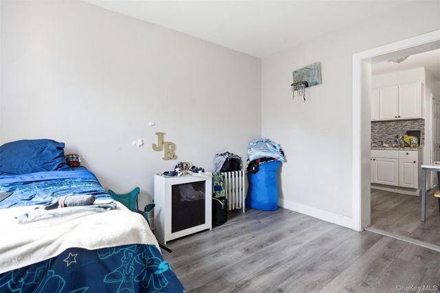 1038 E 224th Street, Bronx, NY 10466