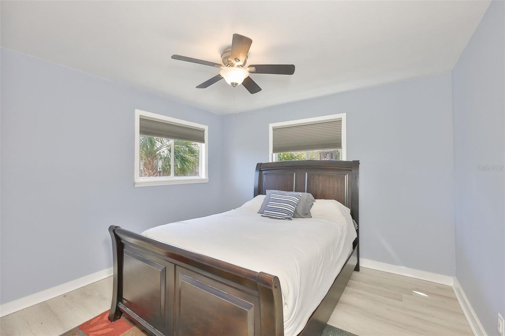 Image 19 of property listing at 4718 W OKLAHOMA AVENUE, Tampa, FL 33616