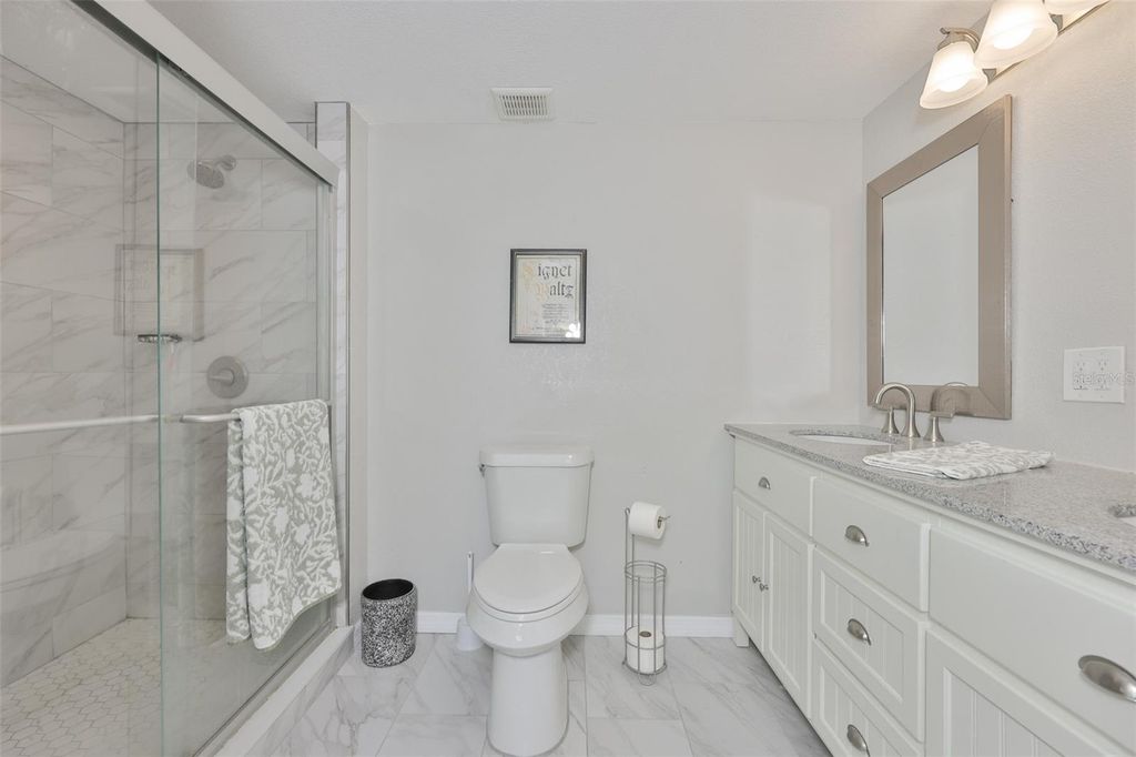 Image 9 of property listing at 4718 W OKLAHOMA AVENUE, Tampa, FL 33616