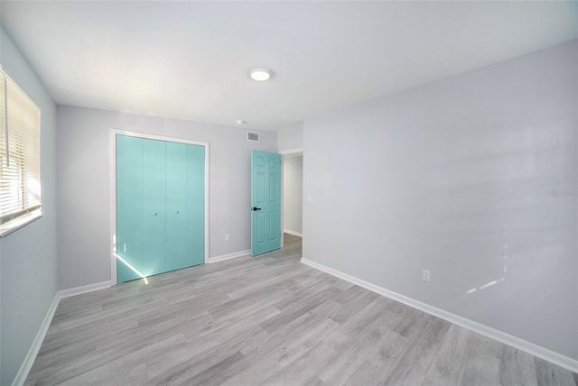 10714 N CENTRAL AVENUE, Tampa, FL 33612