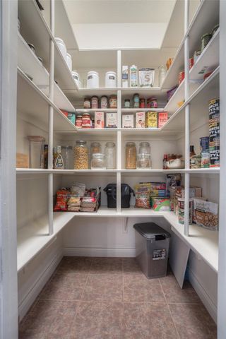 60 Tanglewood Drive, Huntsville, TX 77320