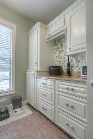 60 Tanglewood Drive, Huntsville, TX 77320