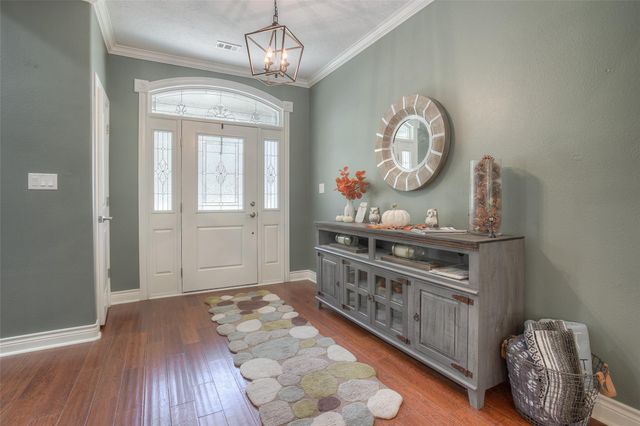 60 Tanglewood Drive, Huntsville, TX 77320