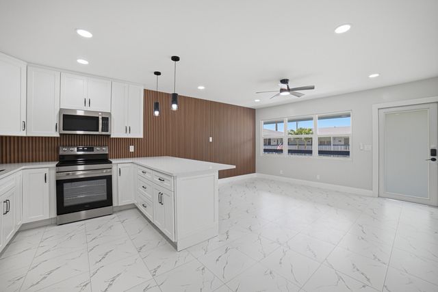350 Farnham Q 350, Deerfield Beach, FL 33442
