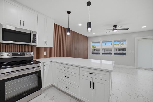 350 Farnham Q 350, Deerfield Beach, FL 33442