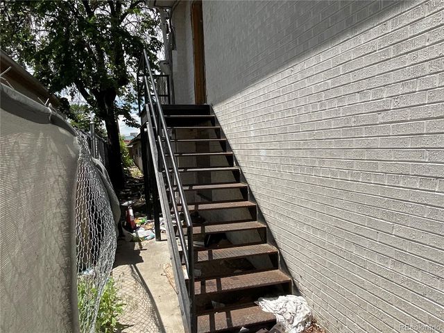 8282 E Colfax, Denver, CO 80220