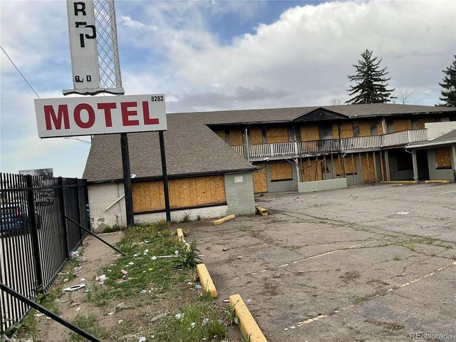 8282 E Colfax, Denver, CO 80220