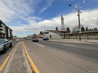 8282 E Colfax, Denver, CO 80220