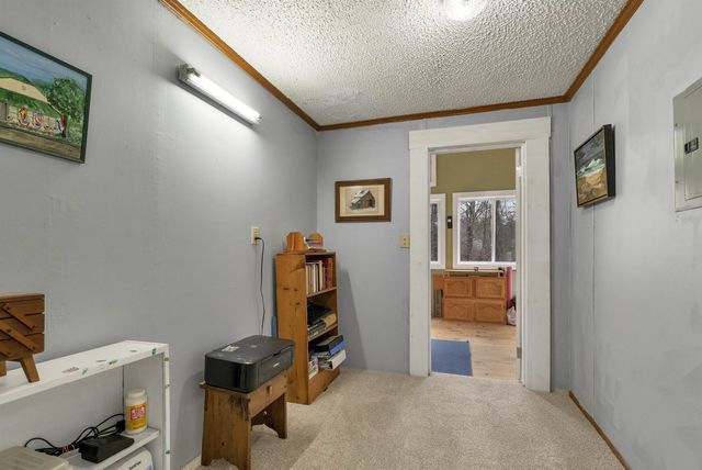 9 Hemlock Drive, Wolfeboro, NH 03894