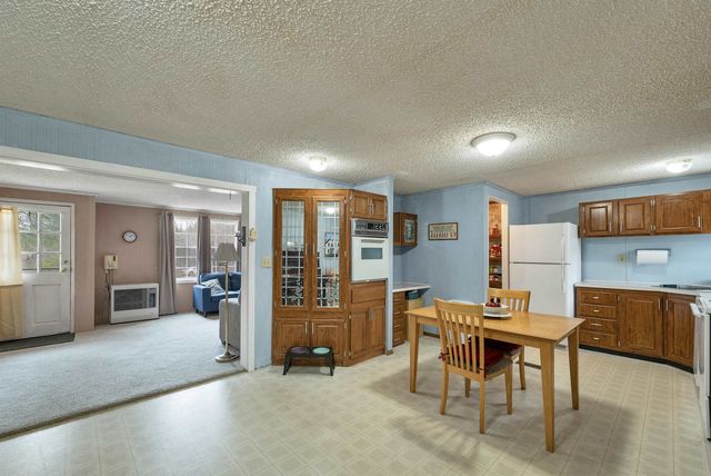 9 Hemlock Drive, Wolfeboro, NH 03894