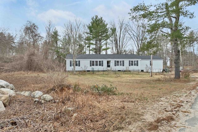 9 Hemlock Drive, Wolfeboro, NH 03894