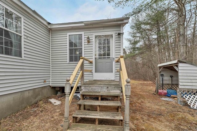 9 Hemlock Drive, Wolfeboro, NH 03894