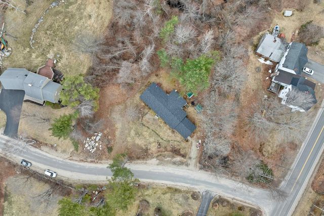 9 Hemlock Drive, Wolfeboro, NH 03894