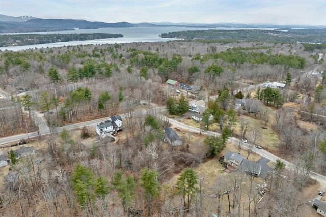 9 Hemlock Drive, Wolfeboro, NH 03894