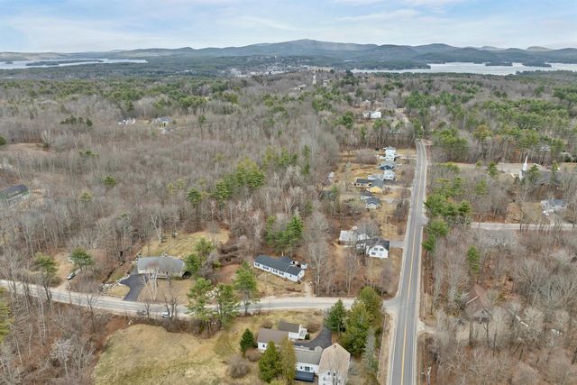 9 Hemlock Drive, Wolfeboro, NH 03894