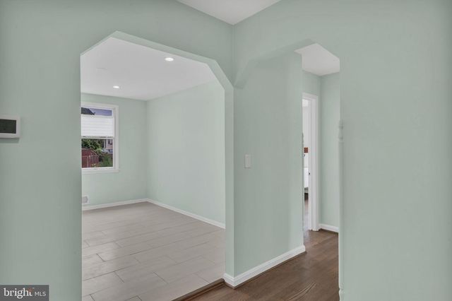 1218 NORTH AVE, Halethorpe, MD 21227