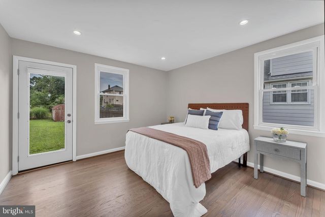 1218 NORTH AVE, Halethorpe, MD 21227