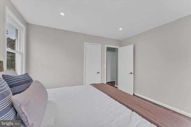 1218 NORTH AVE, Halethorpe, MD 21227