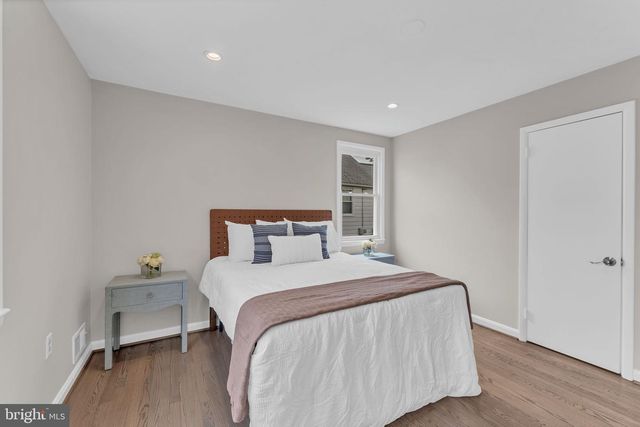 1218 NORTH AVE, Halethorpe, MD 21227