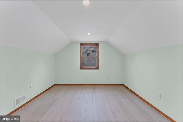 1218 NORTH AVE, Halethorpe, MD 21227