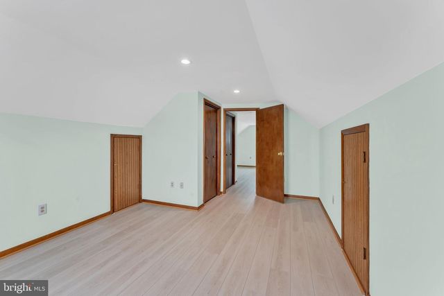 1218 NORTH AVE, Halethorpe, MD 21227