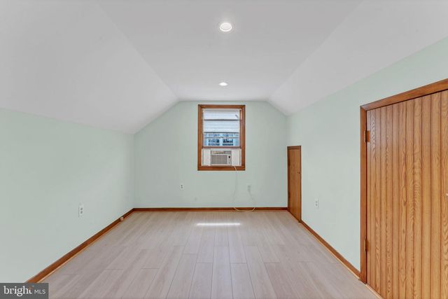 1218 NORTH AVE, Halethorpe, MD 21227