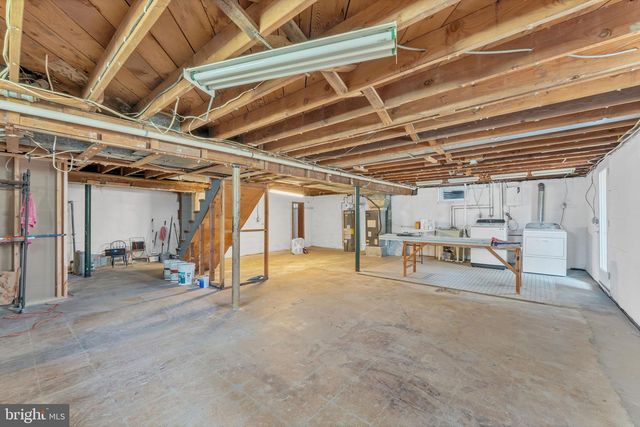 1218 NORTH AVE, Halethorpe, MD 21227