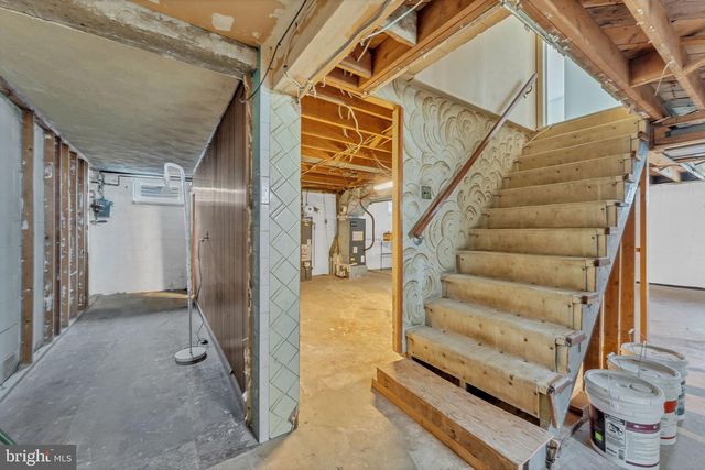 1218 NORTH AVE, Halethorpe, MD 21227
