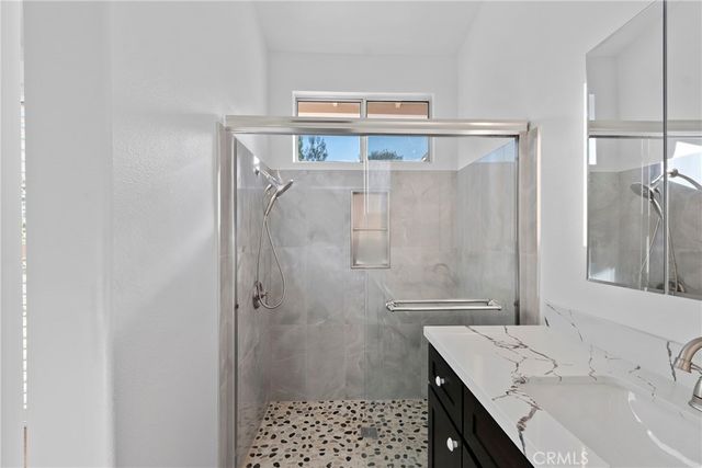 1560 Pine Valley, Banning, CA 92220