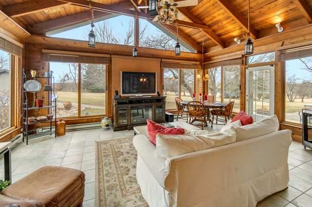 25840 N Graclyn Court, Barrington, IL 60010