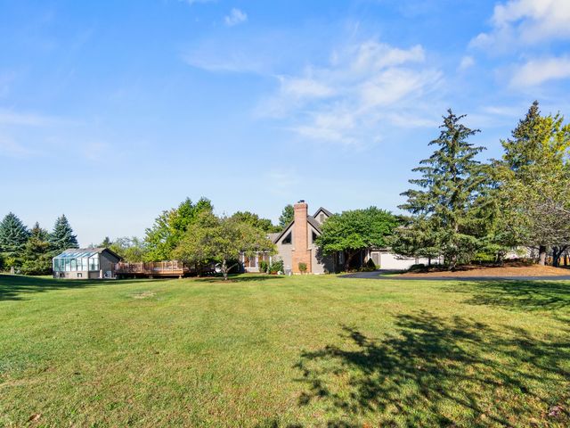 25840 N Graclyn Court, Barrington, IL 60010