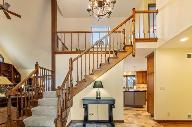 25840 N Graclyn Court, Barrington, IL 60010