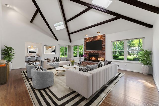 25 Saxon Woods Road, Scarsdale, NY 10583