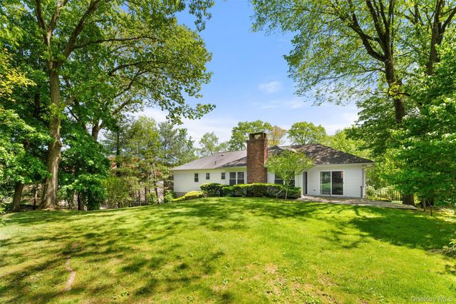 25 Saxon Woods Road, Scarsdale, NY 10583