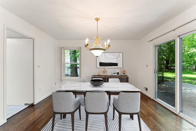 25 Saxon Woods Road, Scarsdale, NY 10583