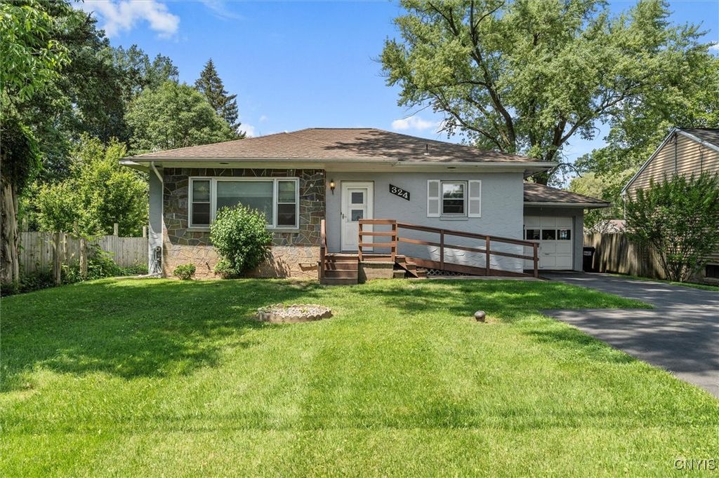 324 Leonard Street, Salina, NY 13211