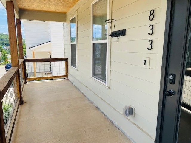 833 One Mile Road, Fayetteville, AR 72704